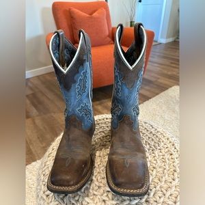 LOREDO Ladies 7M Leather Upper Balance